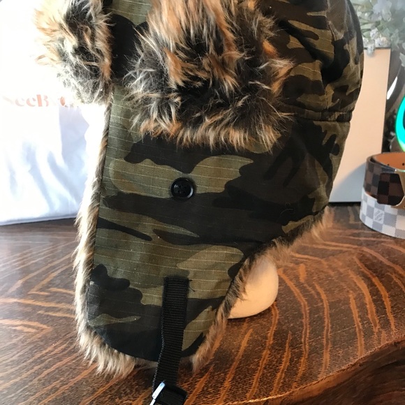 Super cute camouflage winter hat - Picture 5 of 5
